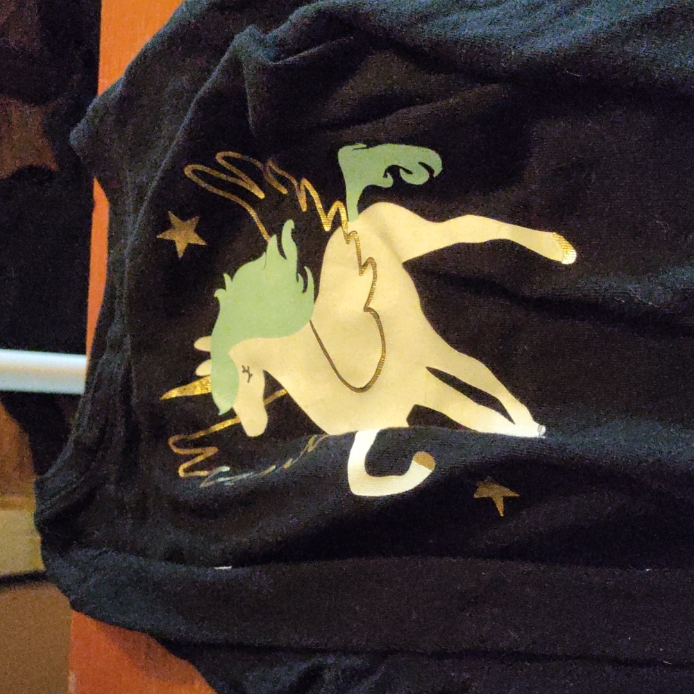A girls shirt